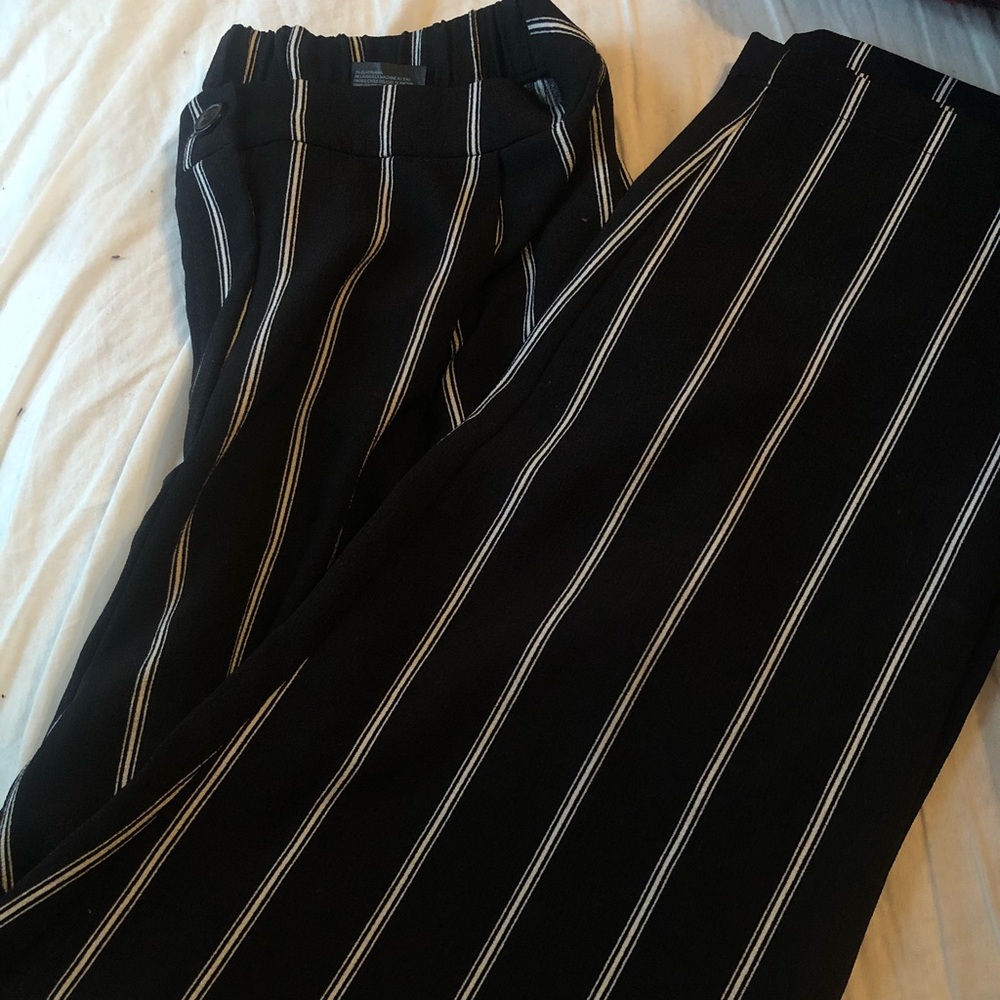 H&M wide leg pinstripe high waisted pants - Picture 2 of 3